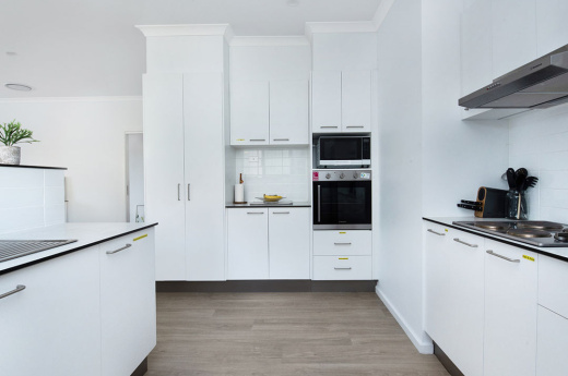 Kitchen - Open living - Kitchen Island