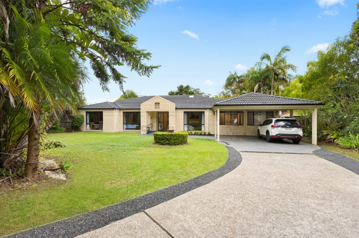 Terrey Hills, NSW 2084, 5 Bedrooms Bedrooms, ,2 BathroomsBathrooms,House,For Rent,1058