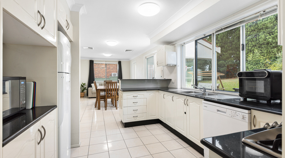 Dural, NSW 2158, 5 Bedrooms Bedrooms, ,2 BathroomsBathrooms,House,For Rent,1060